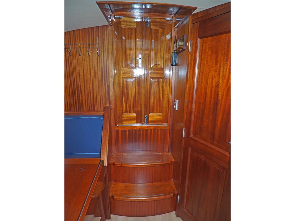 Vorschiff, Innenausstattung